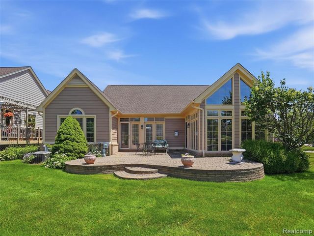 59759 Glacier Ridge, Washington, MI 48094
