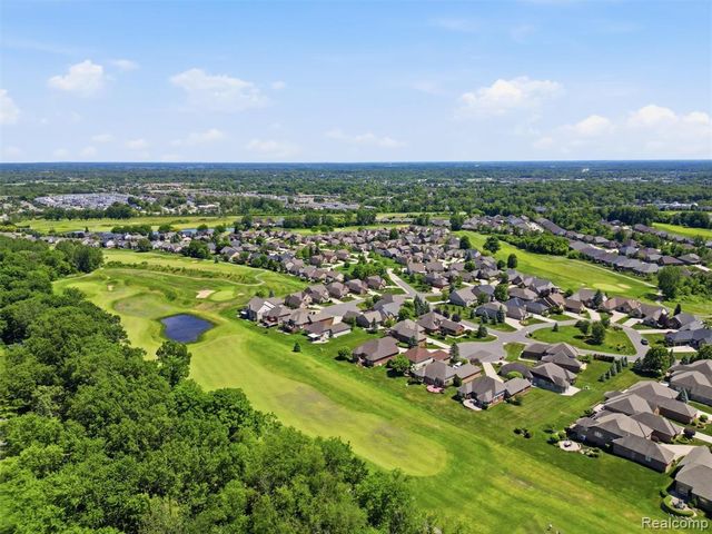 59759 Glacier Ridge, Washington, MI 48094