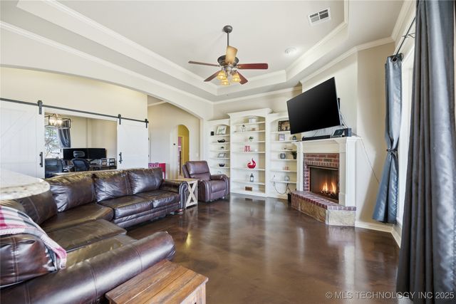 22365 Riverwood Drive, Claremore, OK 74019