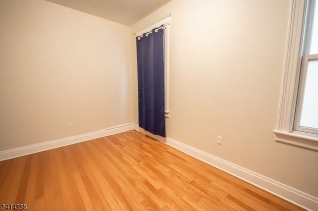 924 Grove St, Irvington Twp., NJ 07111