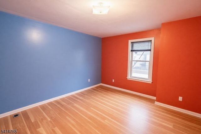 924 Grove St, Irvington Twp., NJ 07111