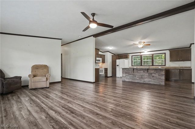 3424 Painesville Warren Road, Southington, OH 44470