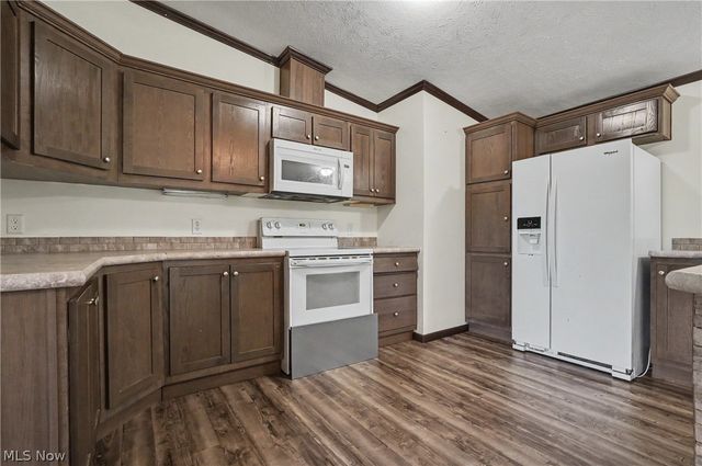 3424 Painesville Warren Road, Southington, OH 44470