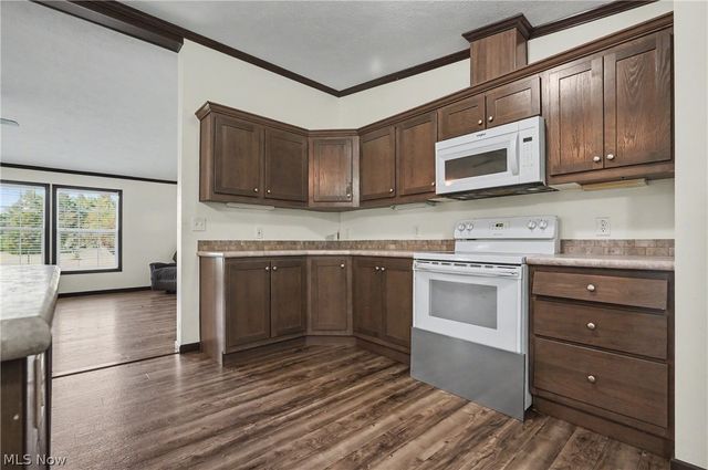 3424 Painesville Warren Road, Southington, OH 44470