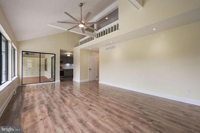 22 WHITEMARSH CT, Dover, DE 19904
