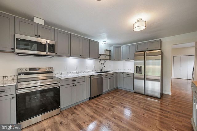 22 WHITEMARSH CT, Dover, DE 19904