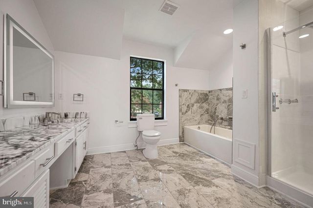 22 WHITEMARSH CT, Dover, DE 19904
