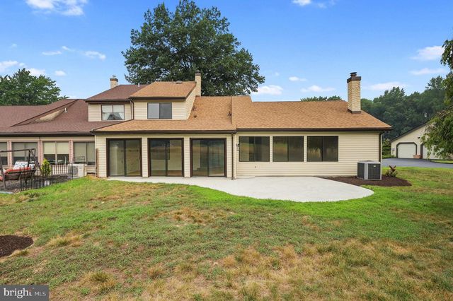 22 WHITEMARSH CT, Dover, DE 19904