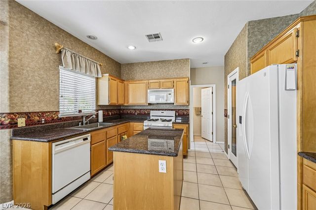 32 Blue Bench Lane, Henderson, NV 89012