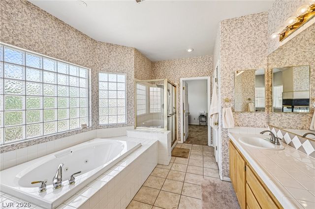 32 Blue Bench Lane, Henderson, NV 89012