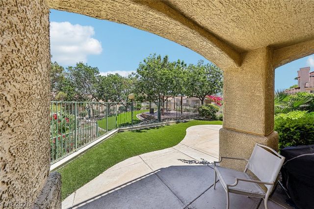 32 Blue Bench Lane, Henderson, NV 89012