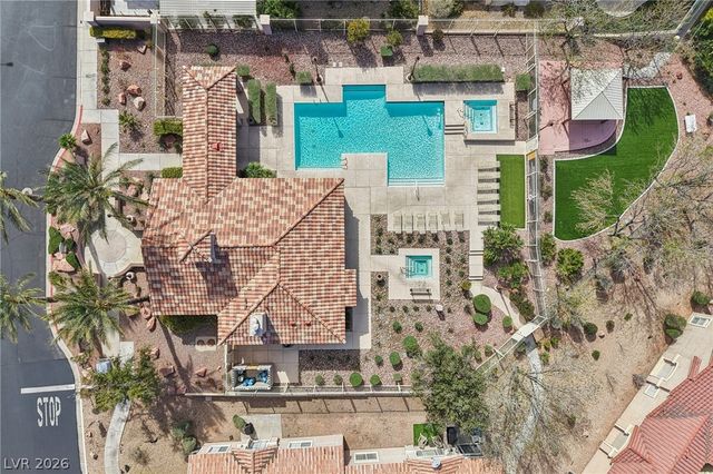 32 Blue Bench Lane, Henderson, NV 89012