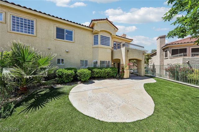 32 Blue Bench Lane, Henderson, NV 89012