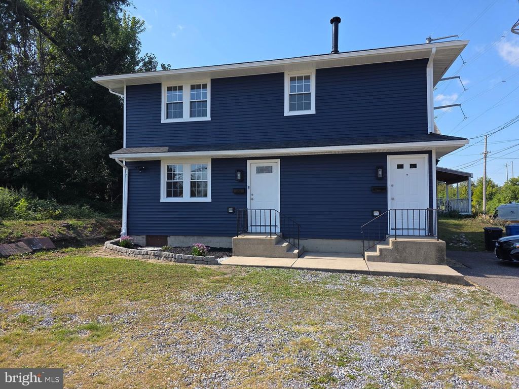207 STATION, Westville, NJ 08093