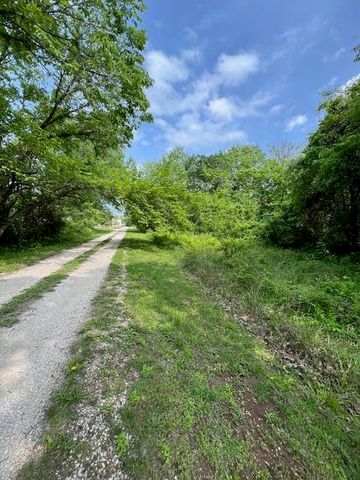 Se Corner North And Leslie, Flemington, MO 65650