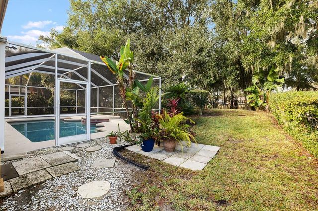 4906 WILLOW RIDGE TERRACE, Valrico, FL 33596