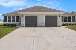 630-632 Fall Meadow Lane, Belton, MO 64012