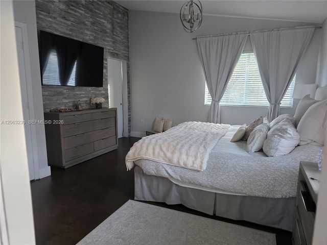 10797 NW 73rd Terrace, Doral, FL 33178