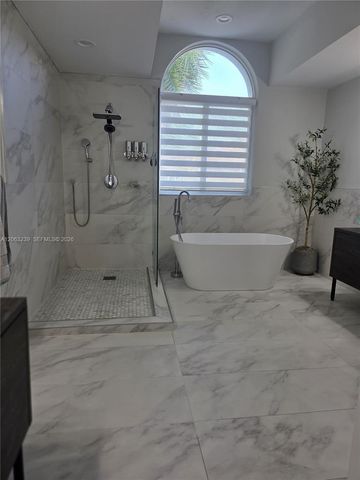 10797 NW 73rd Terrace, Doral, FL 33178