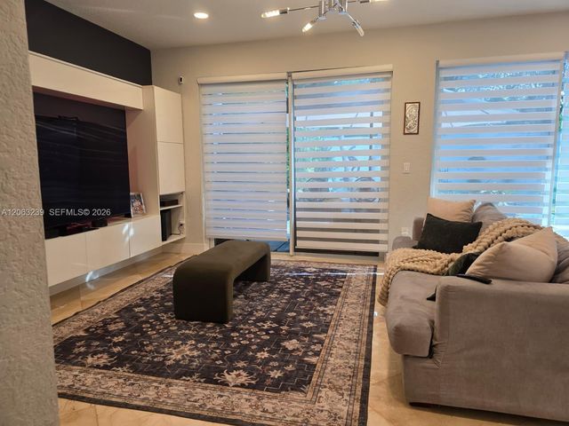10797 NW 73rd Terrace, Doral, FL 33178
