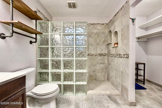 325 capri Arc, Las Cruces, NM 88005