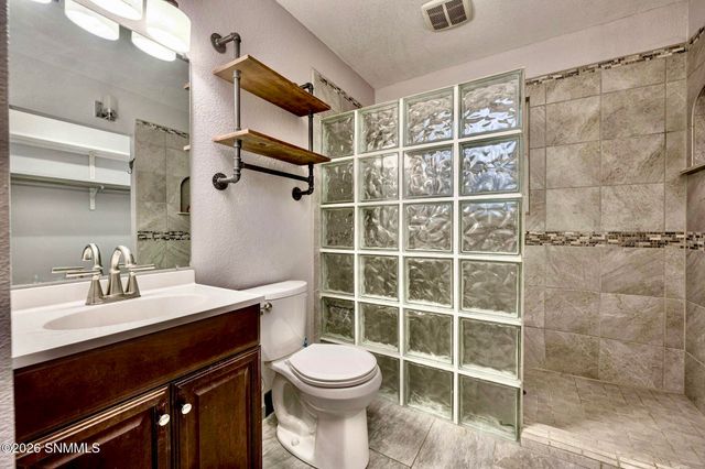 325 capri Arc, Las Cruces, NM 88005