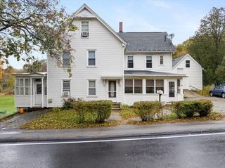 34 Forest Ave, Hudson, MA 01749