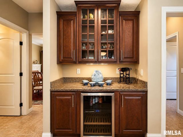 11003 N Moonstone Court, Dunlap, IL 61525