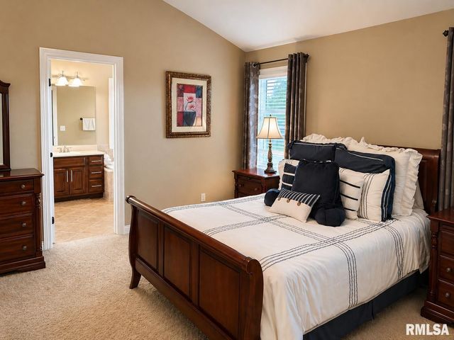 11003 N Moonstone Court, Dunlap, IL 61525