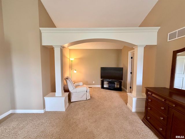 11003 N Moonstone Court, Dunlap, IL 61525