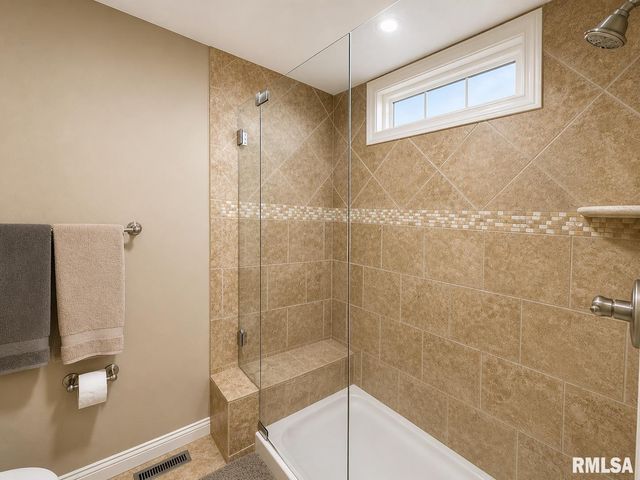 11003 N Moonstone Court, Dunlap, IL 61525