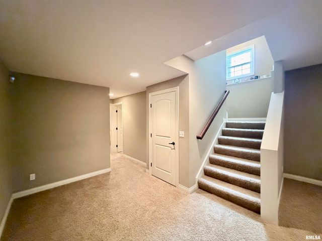 11003 N Moonstone Court, Dunlap, IL 61525
