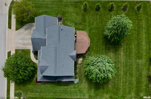 11003 N Moonstone Court, Dunlap, IL 61525
