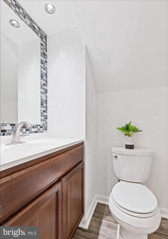 514 E LANCASTER AVE, Downingtown, PA 19335