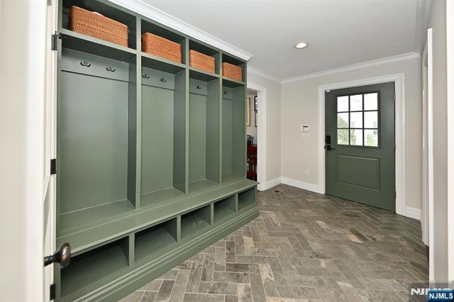 244 Ackerman Avenue, Ho-ho-kus, NJ 07423