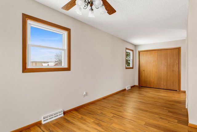 717 East AVENUE, West Salem, WI 54669