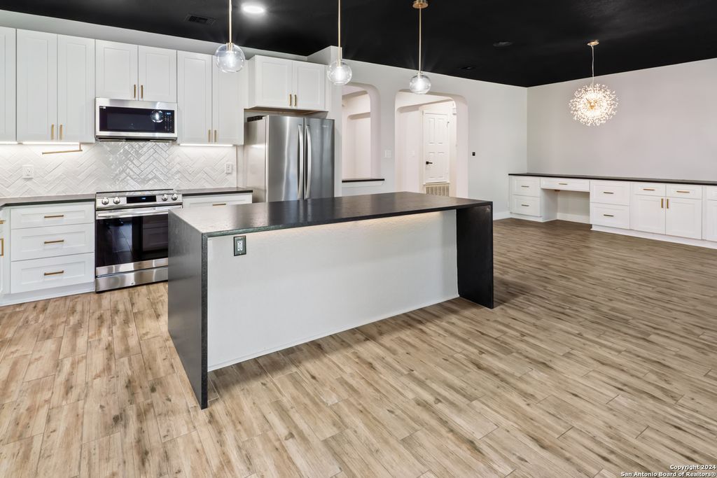 24423 ELISE FALLS, San Antonio, TX 78255