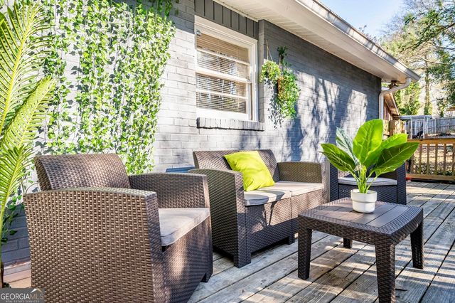 3222 Jamaica Road NW, Atlanta, GA 30318