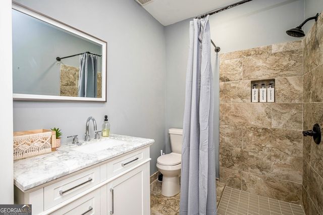 3222 Jamaica Road NW, Atlanta, GA 30318