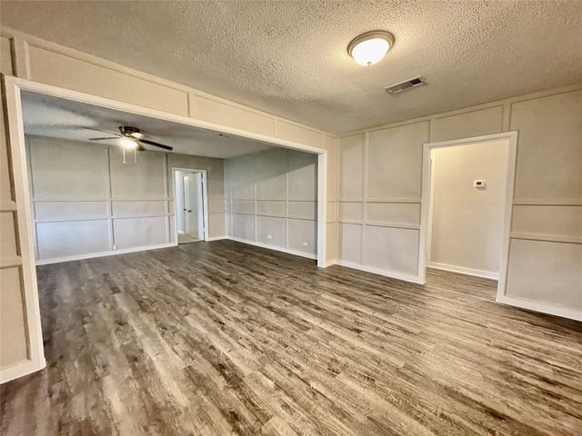 1827 Neuman Street, La Marque, TX 77568