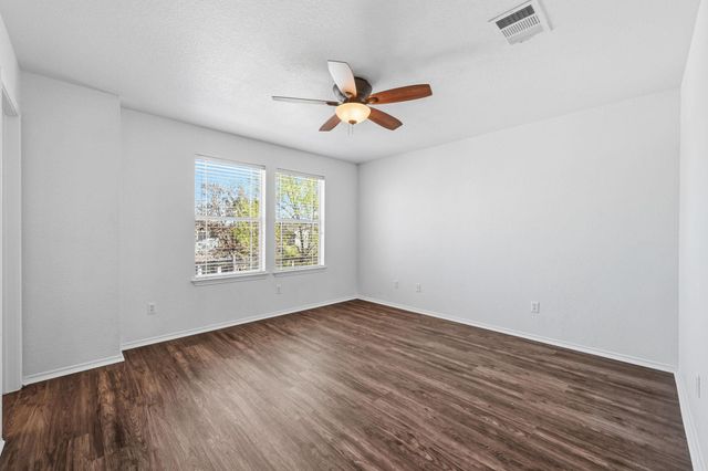 1805 Lost Maples LOOP, Cedar Park, TX 78613