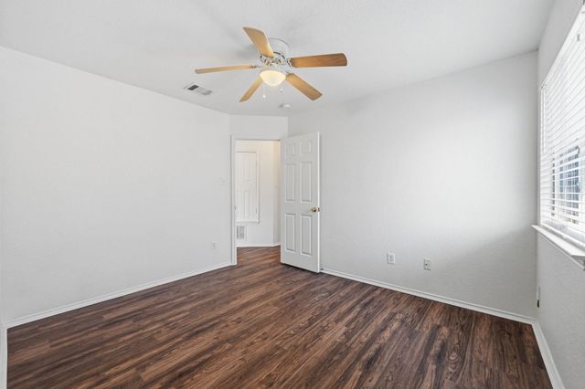 1805 Lost Maples LOOP, Cedar Park, TX 78613