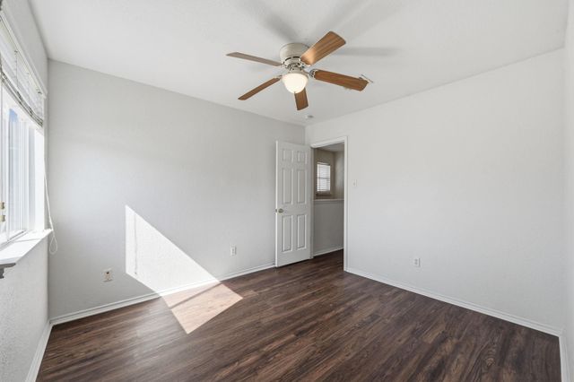 1805 Lost Maples LOOP, Cedar Park, TX 78613