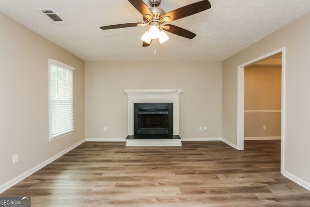 483 Rhett Drive, Loganville, GA 30052