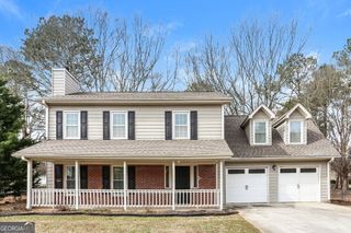 483 Rhett Drive, Loganville, GA 30052