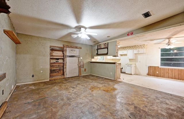 10410 Margra LN, Austin, TX 78748