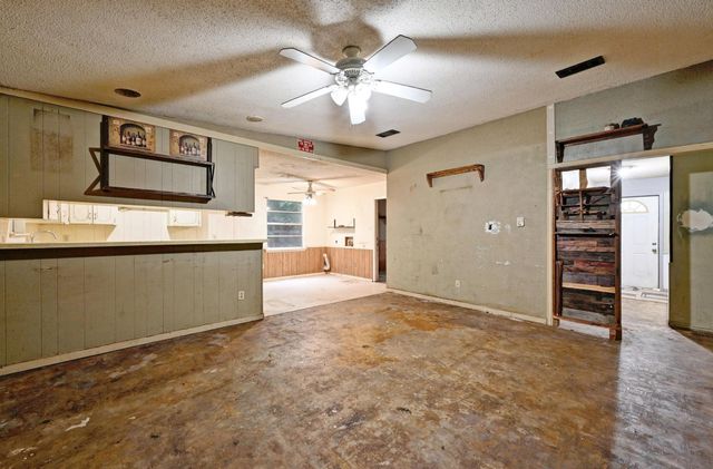 10410 Margra LN, Austin, TX 78748