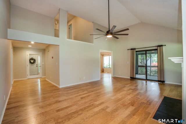 11 Strathmore Lane 11, Avon, CT 06001