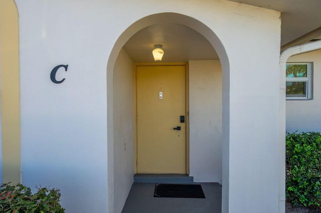 2680 E Emory Drive E C, West Palm Beach, FL 33415