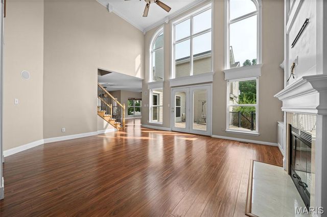 317 Lake Side View Lane, St Peters, MO 63376